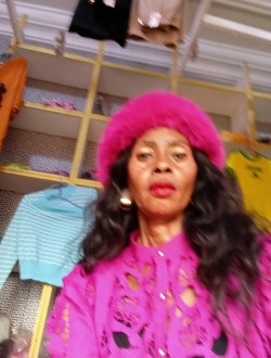 Cathy's profile, a single 57-year-old a woman in Yaoundé