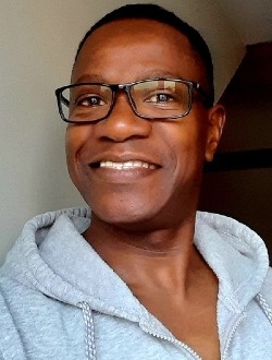 Jo's profile, a single 45-year-old a man in Sainte-Geneviève-des-Bois