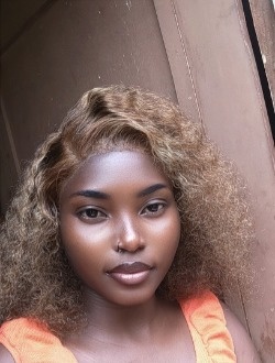 Armelle's profile, a single 27-year-old a woman in Yaoundé