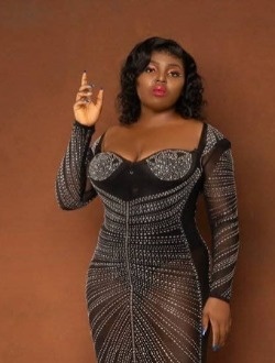 Nova's profile, a single 32-year-old a woman in Ababa