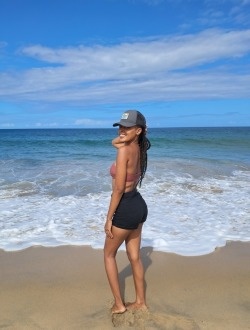 Lucia's profile, a single 24-year-old a woman in Antananarivo