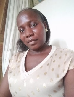 Christel's profile, a single 39-year-old a woman in Douala