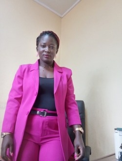 Amour's profile, a single 29-year-old a woman in Yaoundé