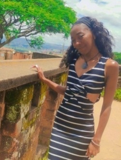 Ange's profile, a single 31-year-old a woman in Abedo