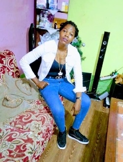 Linda's profile, a single 26-year-old a woman in Yaoundé