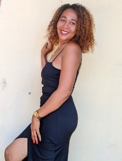 Antonia's profile, a single 34-year-old a woman in Hell-Ville