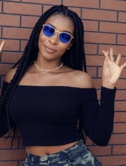 Love's profile, a single 32-year-old a woman in Lomé