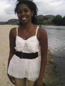 Florette's profile, a single 18-year-old a woman in Antsiranana