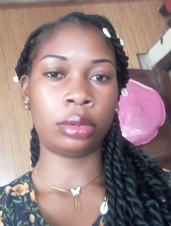Diana's profile, a single 26-year-old a woman in Yaoundé