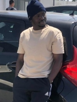 profile picture 0