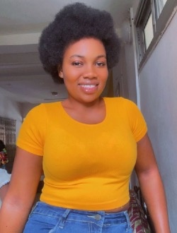 Christiane's profile, a single 25-year-old a woman in Abi