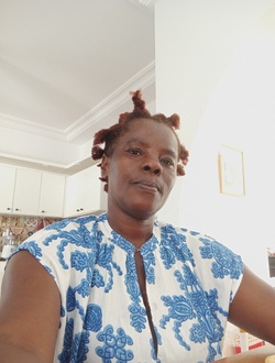 Pauline's profile, a single 46-year-old a woman in Armand-Colin