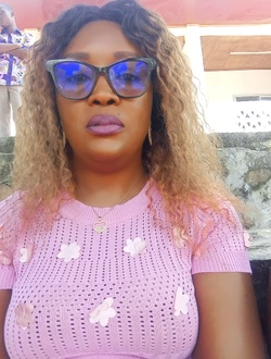 Diamant's profile, a single 39-year-old a woman in Yaoundé