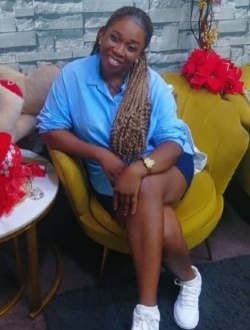 Laurine's profile, a single 34-year-old a woman in Yaoundé