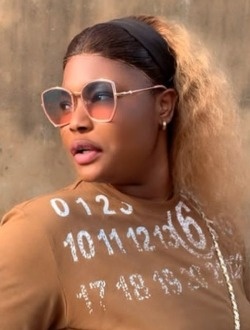 Ange-Marie Naelle's profile, a single 24-year-old a woman in Abidjan