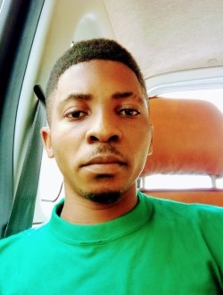 Roland's profile, a single 31-year-old a man in Yaoundé