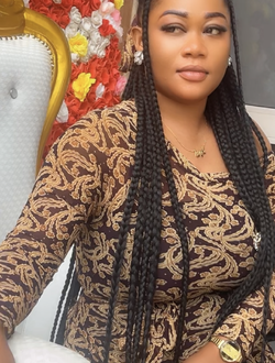 Aude's profile, a single 33-year-old a woman in Yamoussoukro