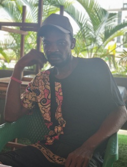 Yvan's profile, a single 34-year-old a man in Douala