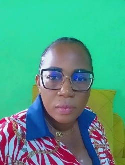 Josuée's profile, a single 42-year-old a woman in Bafoussam