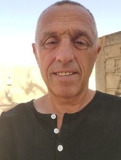 Gérald's profile, a single 63-year-old a man in Mbour