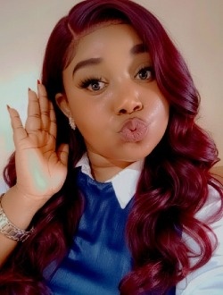 Lumen's profile, a single 29-year-old a woman in Lomnava