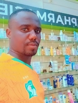 Ange's profile, a single 35-year-old a man in Aban