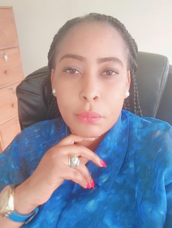 Lesy's profile, a single 41-year-old a woman in Douala