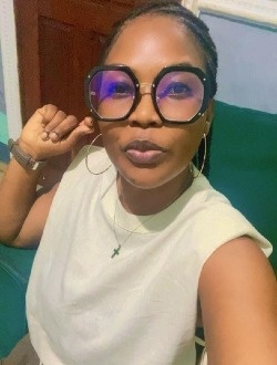 Rheane's profile, a single 36-year-old a woman in Douala