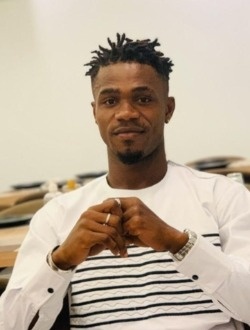 De Lasalle's profile, a single 34-year-old a man in Abadou