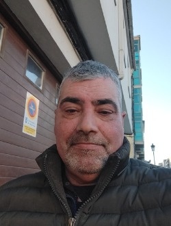 Perfil de Tuxo, un hombre soltero(a) de 52 años en Coruño
