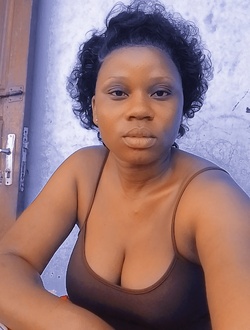 Honey's profile, a single 34-year-old a woman in Loandjili