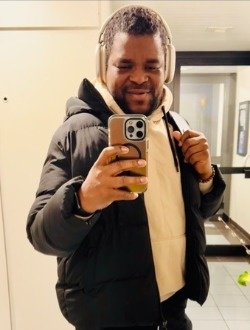 Rolly's profile, a single 42-year-old a man in Boissy-Saint-Léger