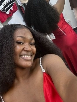 Sandra's profile, a single 23-year-old a woman in Yaoundé