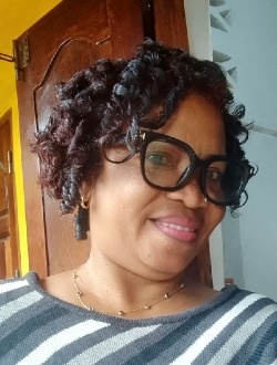 Tina's profile, a single 51-year-old a woman in Mahajanga