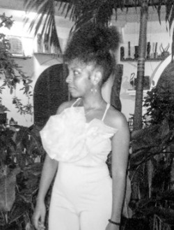 Rosa's profile, a single 26-year-old a woman in 1ER Arrondissement