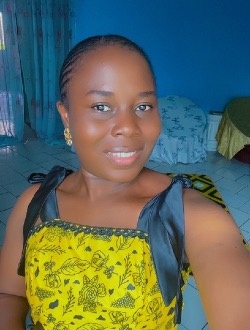 Model Style's profile, a single 27-year-old a woman in Yaoundé