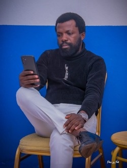 Raphael's profile, a single 43-year-old a man in Luanda, Angola