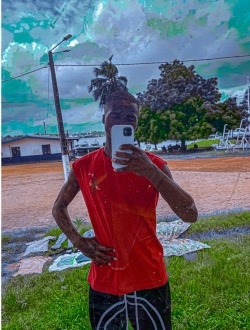 Emmanuel's profile, a single 24-year-old a man in Petit Abidjan-Youkou