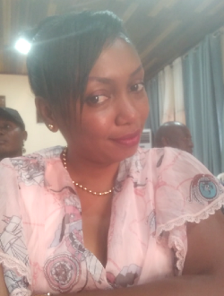 Gaëlle's profile, a single 38-year-old a woman in Okola