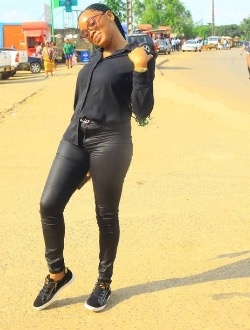 Loïce's profile, a single 28-year-old a woman in Port-Gentil