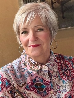 Lucie's profile, a single 73-year-old a woman in Montréal