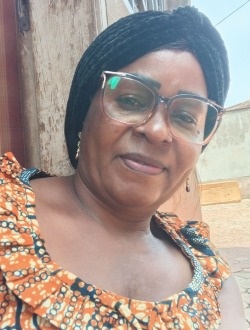 Marie's profile, a single 60-year-old a woman in Yaoundé