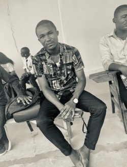 Levis's profile, a single 25-year-old a man in Brazzaville