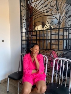 Thynans's profile, a single 38-year-old a woman in Abaga