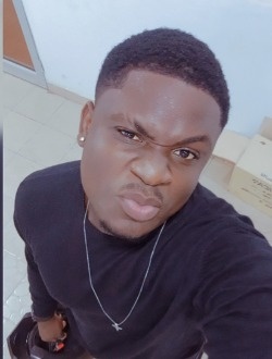 Paul's profile, a single 30-year-old a man in Akodéséwa