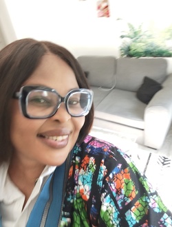 Zoé's profile, a single 48-year-old a woman in Abidjan