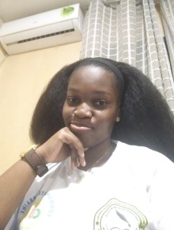 Simonie's profile, a single 24-year-old a woman in Yaoundé