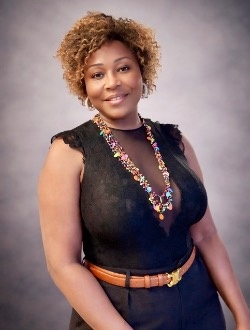 Andrea's profile, a single 54-year-old a woman in Paris