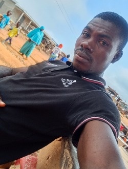 Paulin's profile, a single 30-year-old a man in Tabou