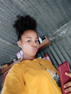 Ocrinah's profile, a single 18-year-old a woman in Antsiranana